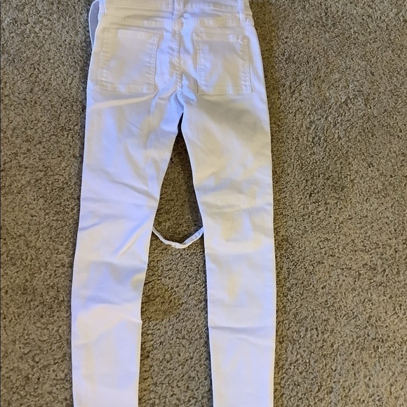 Arianne Elmay | Street Skinny Jean - Picture 8 of 10